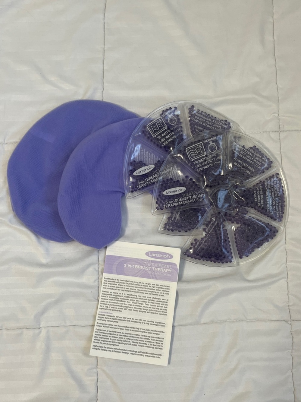 Lansinoh Purple Reusable Breast Therapy Pads - Hot & Cold Relief